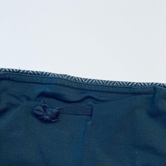 Lululemon Run: Inspire Crop II All‎ Luxtreme Size 6 Giant Herringbone Black - Picture 7 of 12